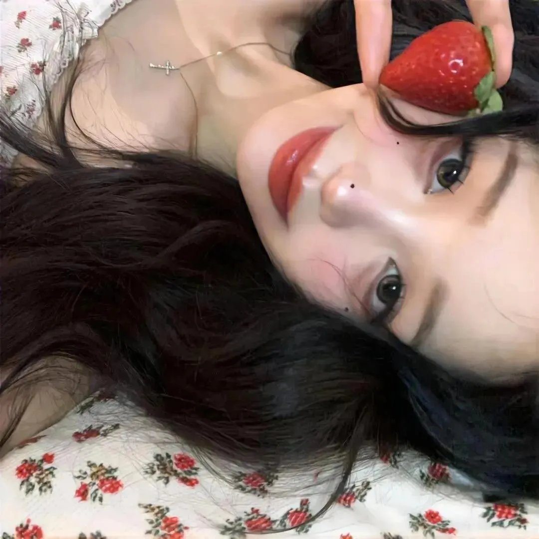 大小姐才不会玩格斗游戏